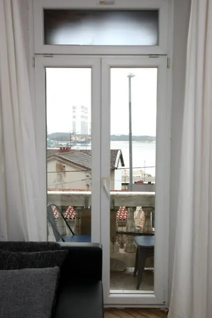 Apartment Una Pula
